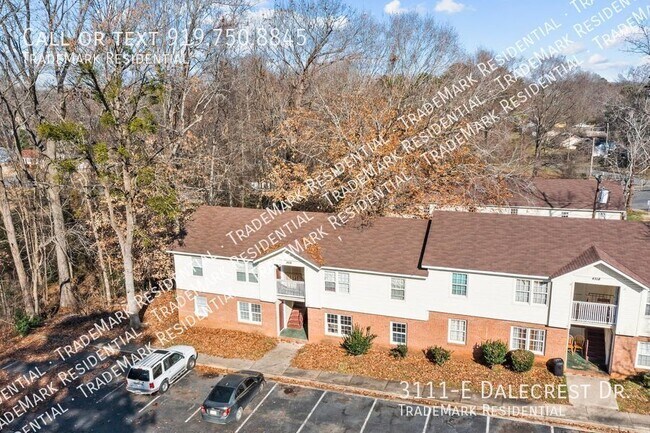 Building Photo - 3111 Dalecrest Dr