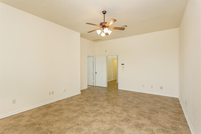 Building Photo - 9227 Mystic Falls Ln