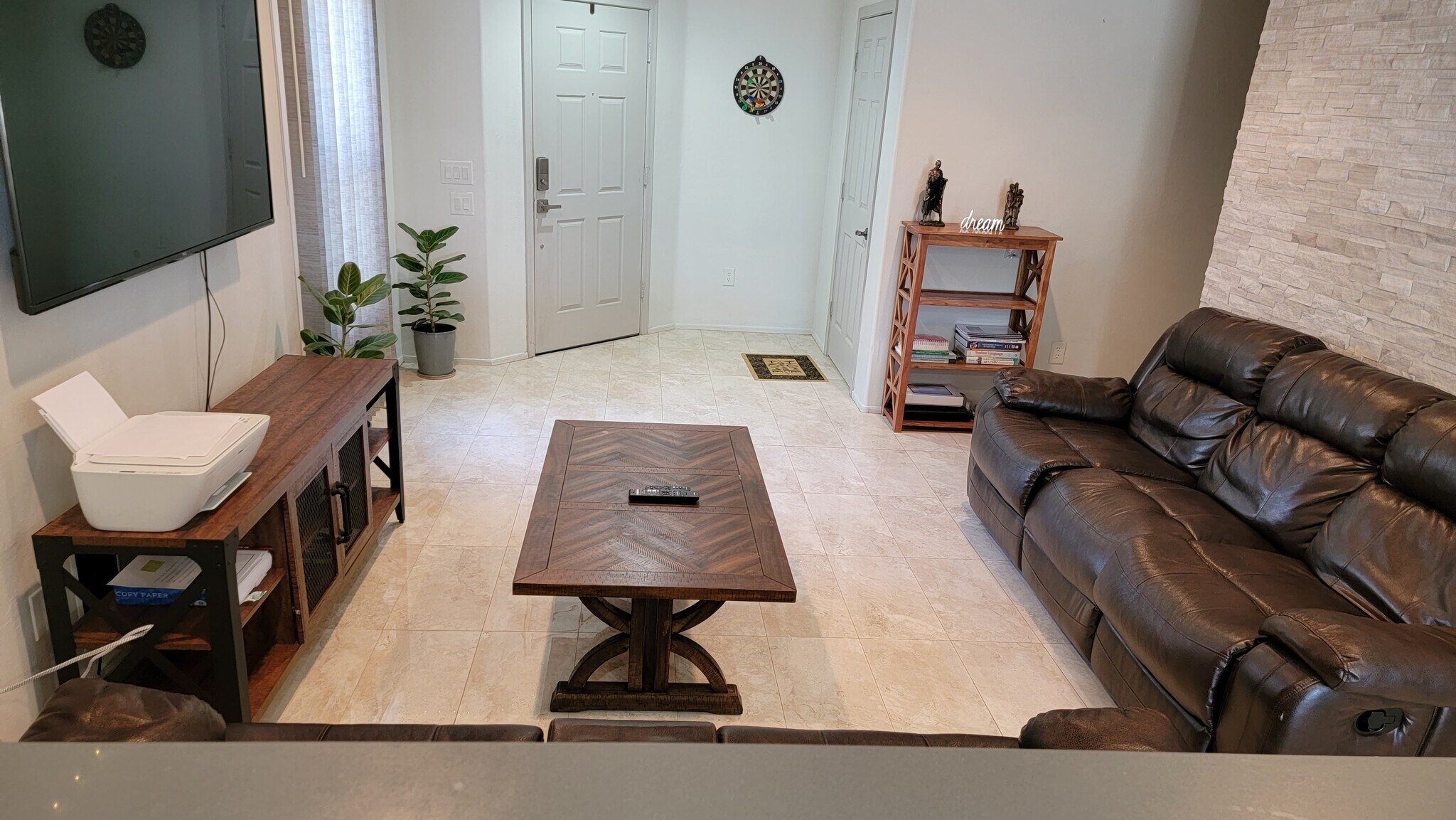Living room - 7042 S Parsnip Ln