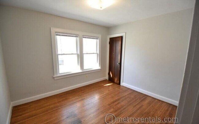 Building Photo - 87-89 W California Avenue