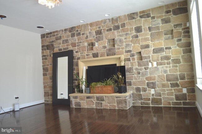 Building Photo - 4967 Windpower Way