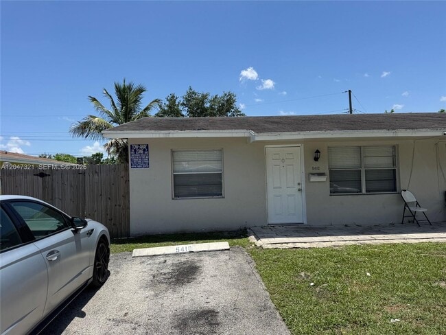 Building Photo - 5410 NW 16th St
