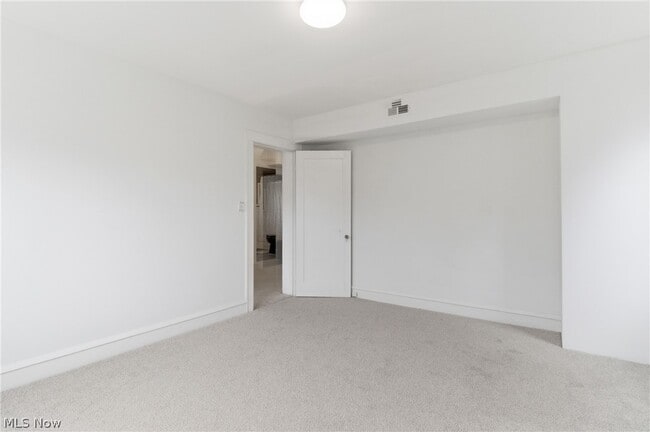 Building Photo - 3577 Cedarbrook Rd