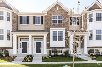 Building Photo - 4443 Monroe Ct