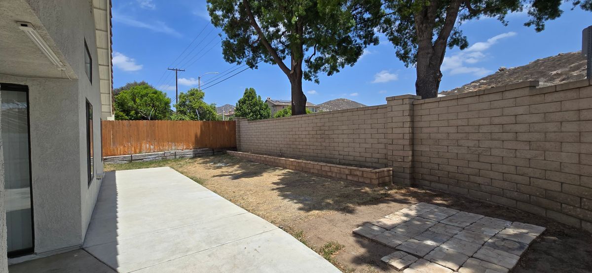 Building Photo - 543 Chelsea Way
