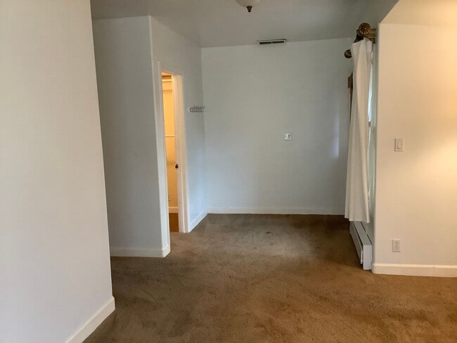 Building Photo - Excellent Location In Sebastopol. Across the street from Handline and Beekind. Commercial Busines...