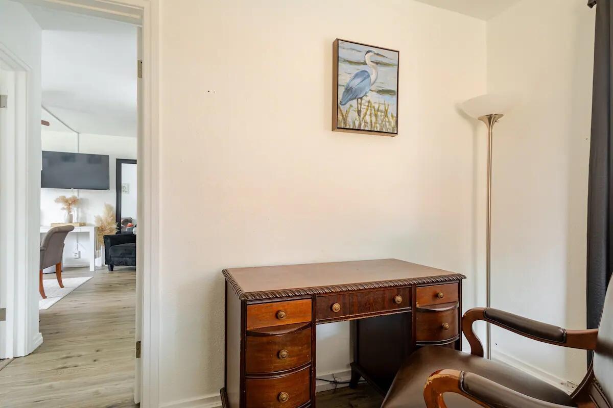 Building Photo - 512 Paulding Ave