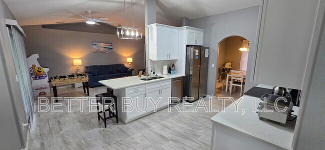 Building Photo - 138 Pine Grove Dr