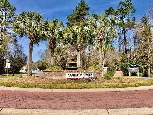 Building Photo - Single Family Home in Grand Oaks Plantation