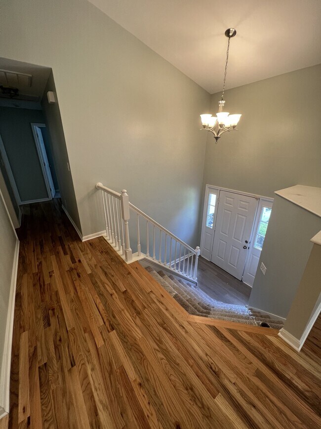 Building Photo - 6215 Forest Grove Dr