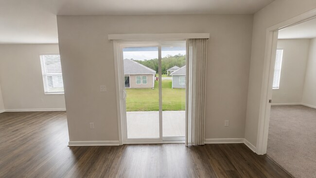 Building Photo - 305 McCleary Ln