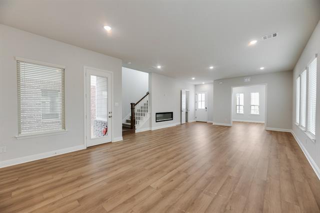 Building Photo - 7005 Sunset Blvd