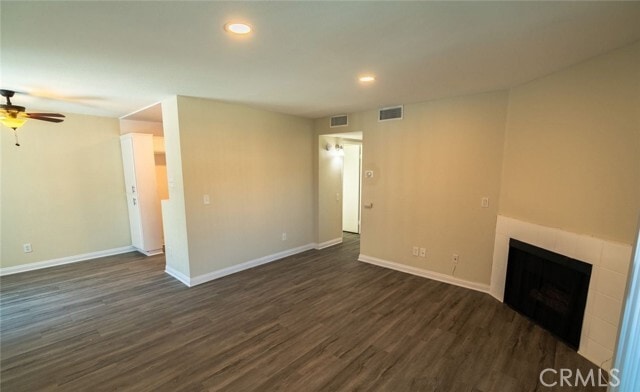 Building Photo - 4406 Cahuenga Blvd