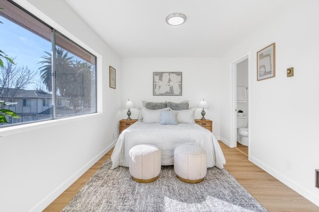 Building Photo - 258 Ventura Ave