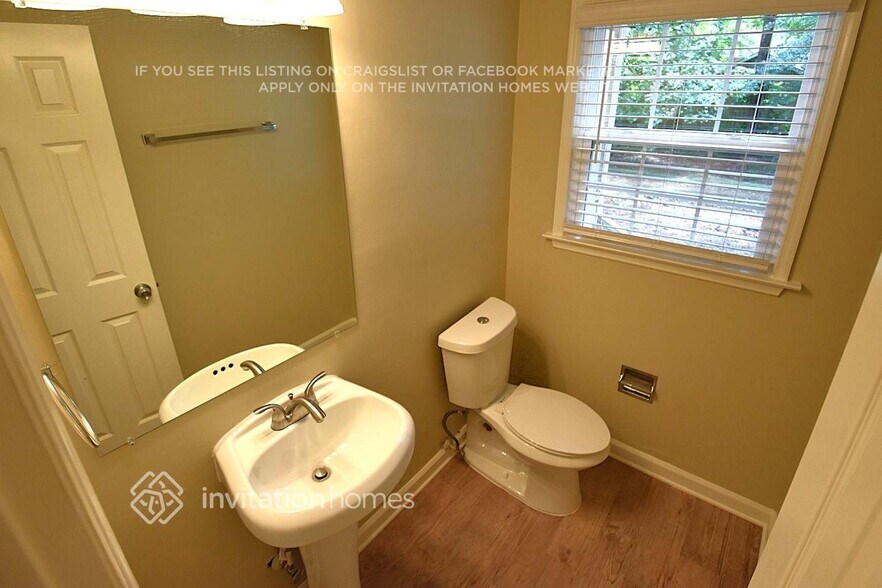 Building Photo - 5021 Conestoga Ct