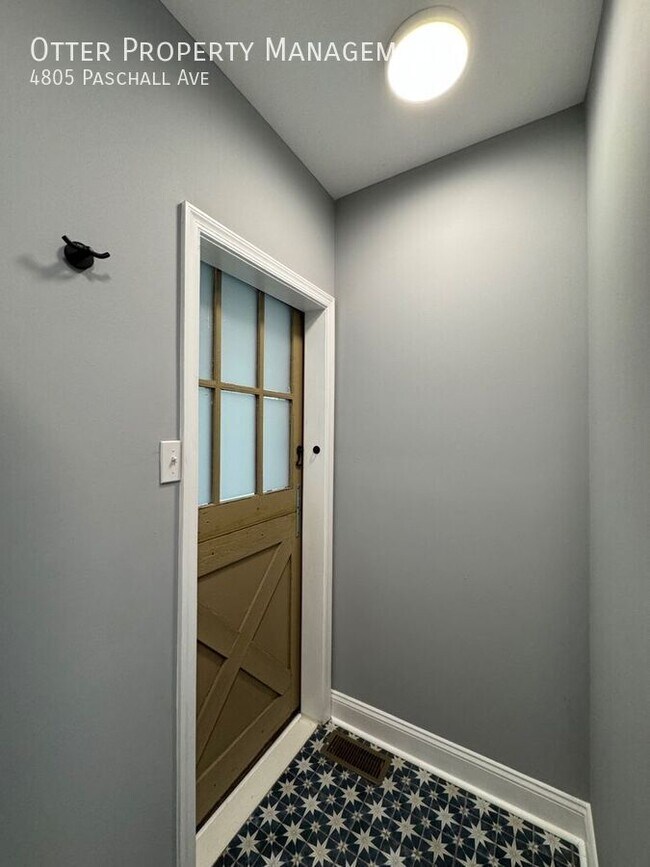 Building Photo - 4805 Paschall Ave