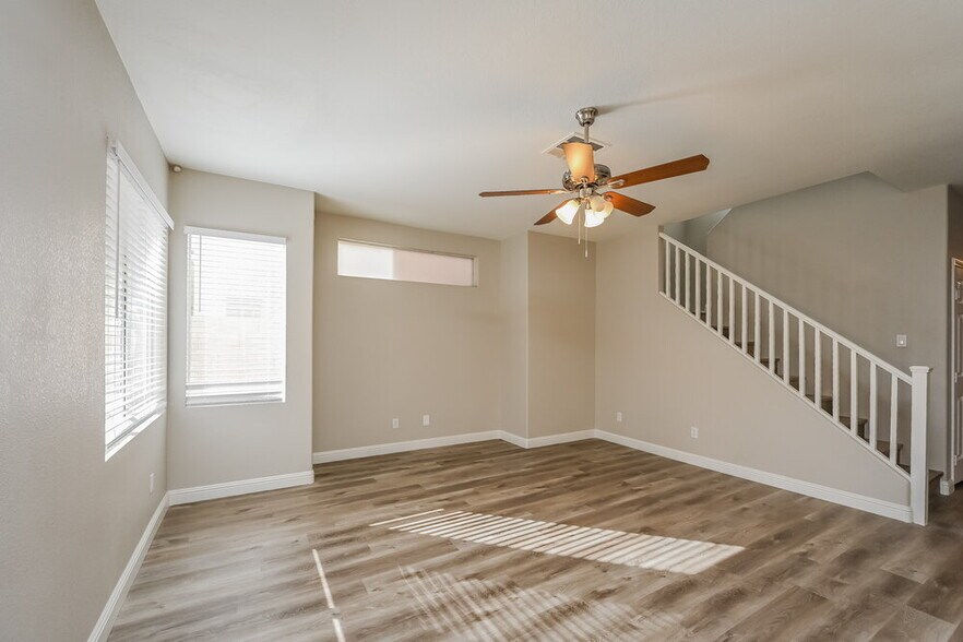 Building Photo - 7018 Salt Marsh Ct