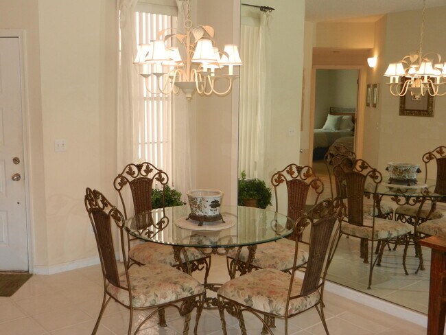 Building Photo - 301 Muirfield Ct