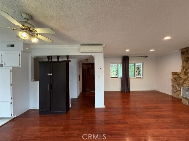 Building Photo - 22706 Rashdall Ave