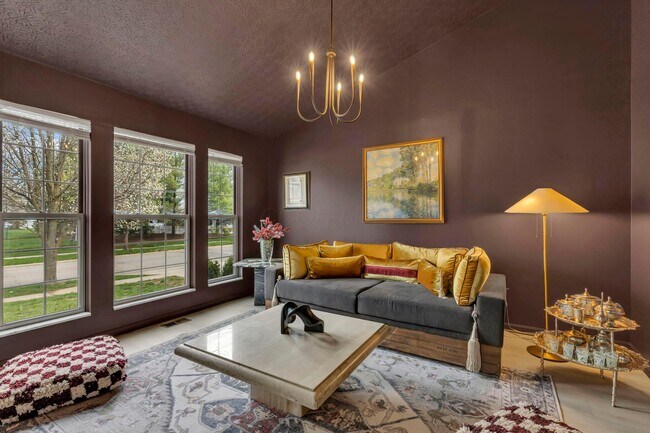 Building Photo - 2639 Berber St