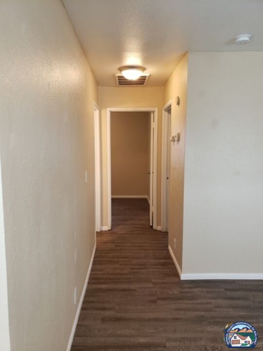 Building Photo - 590 El Centro Ave