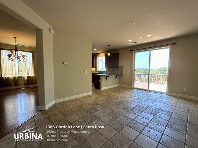 Building Photo - 1386 Gordon Ln