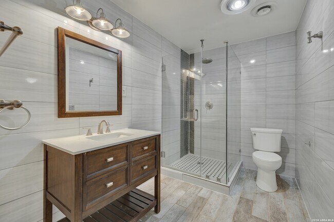 Building Photo - 146 Cardinal Dr