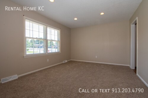 Building Photo - 11314 W 74th Terrace