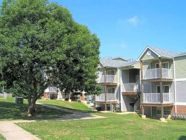 Building Photo - Park Highlands