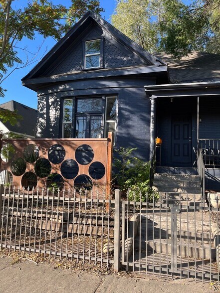 Building Photo - 553 E 700 S