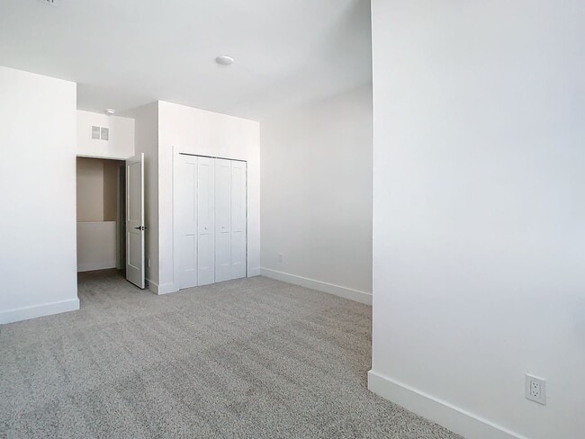 Building Photo - Malena Park - Brand New Constructed Townho...