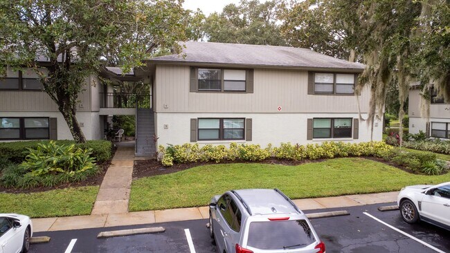 Building Photo - 2BR/2BA Condo in the Desirable Conquistador