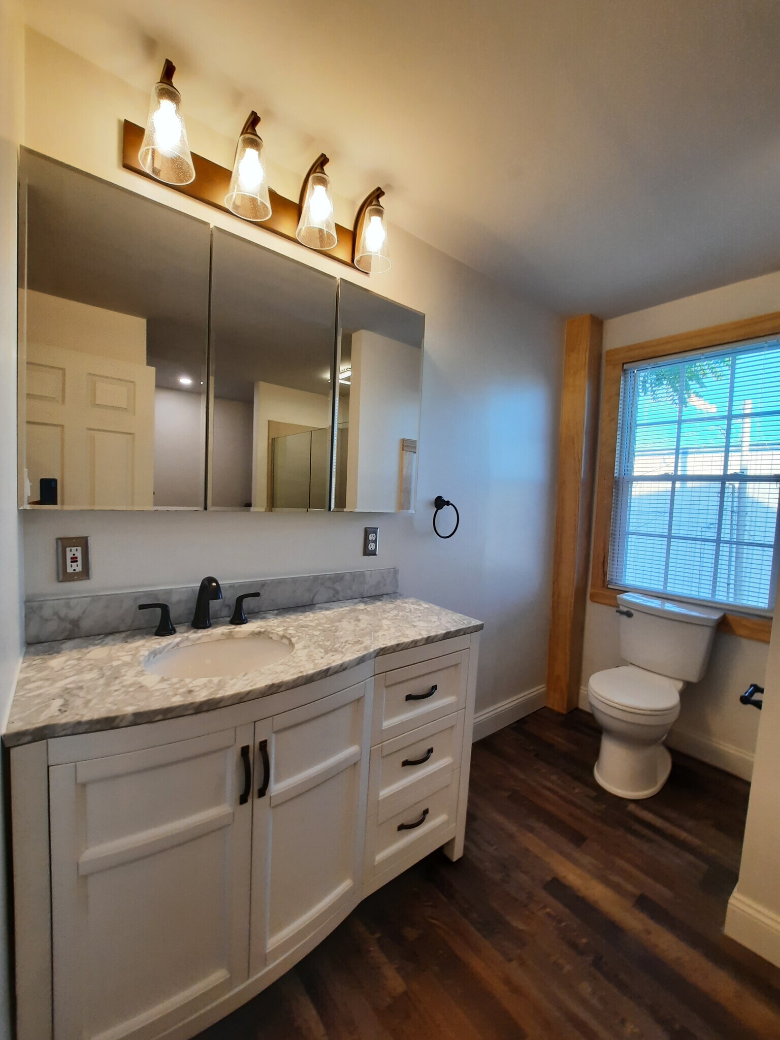 48" medicine cabinet - 247 Main St