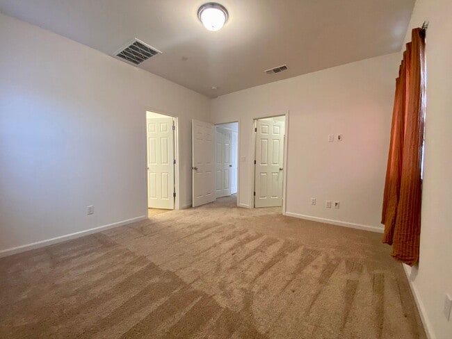 Building Photo - Beautiful 1 story home near UC Merced, hospital, shopping & schools for Rent!