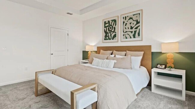 Building Photo - 3036 Chromatic St