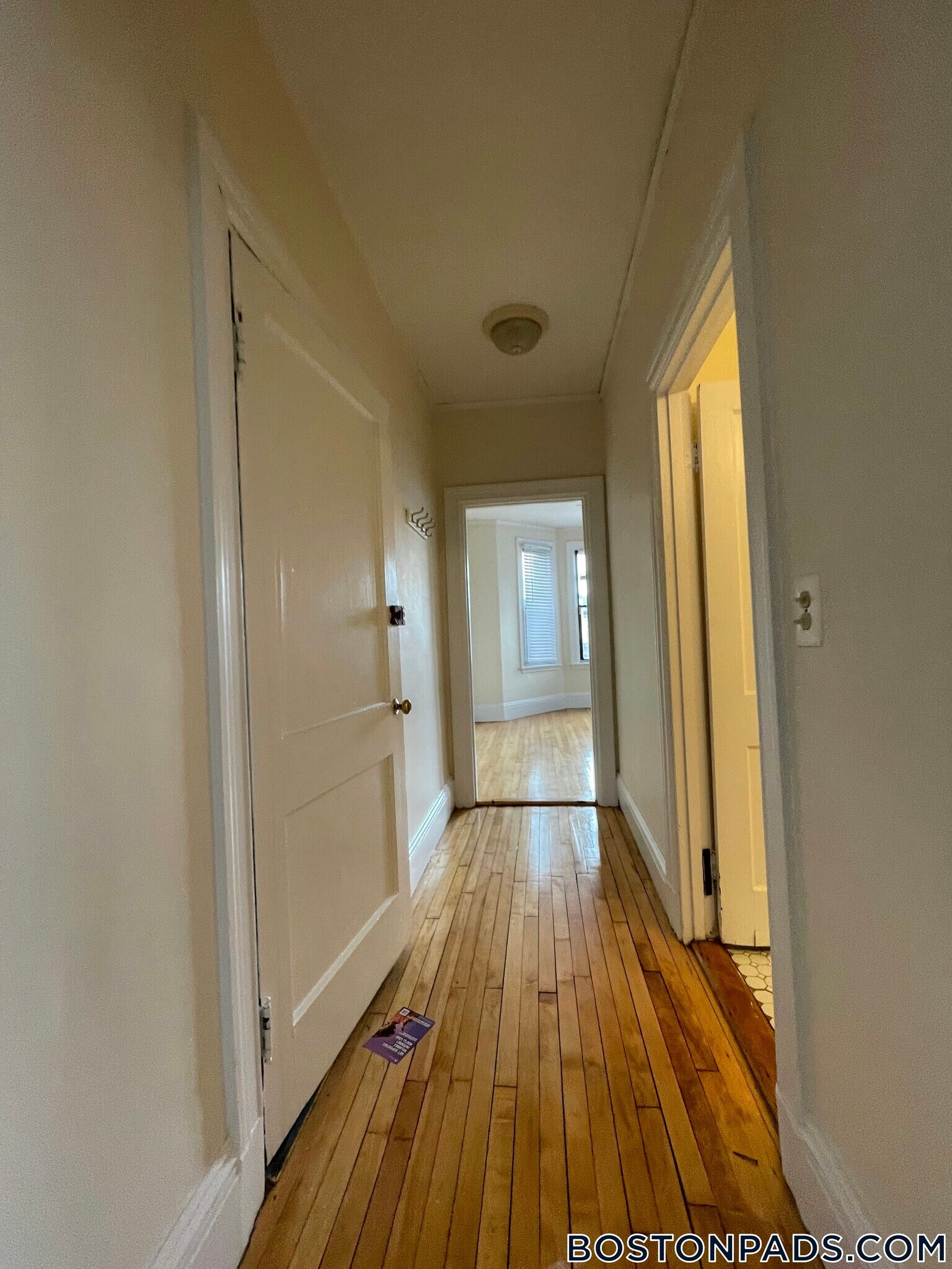 Building Photo - 441 Cambridge St