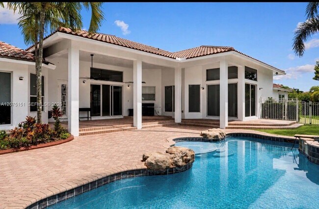 Building Photo - 6101 SW 180th Terrace