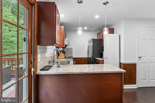 Building Photo - 8113 Loving Forest Ct