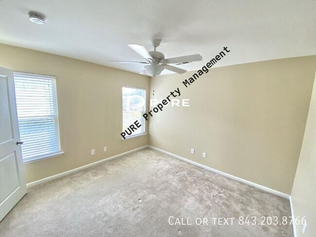 Building Photo - 224 Donatella Dr