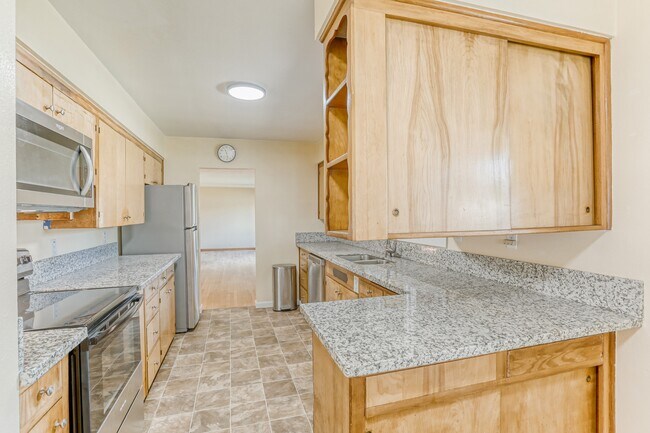 Building Photo - 7010 NE Alberta St