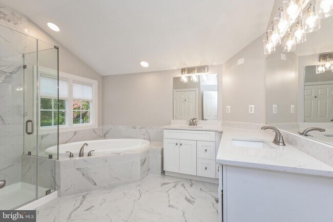 Building Photo - 43179 Allenby Way