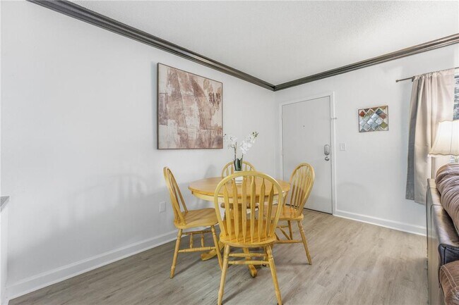 Building Photo - 139 Oyster Bay Cir