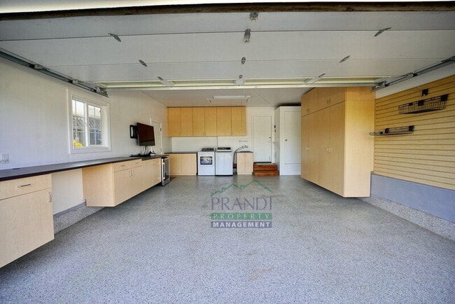 Building Photo - 89 Spindrift Passage