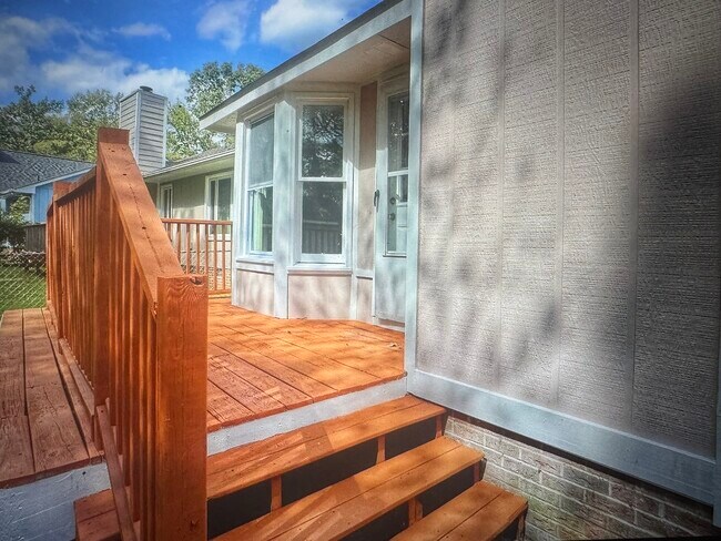 Building Photo - 6813 Torrance Ln