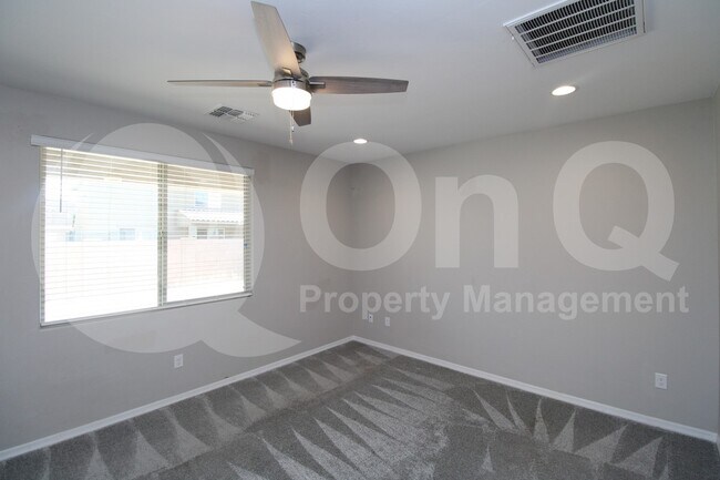 Building Photo - 975 W Calle Monte Lindo