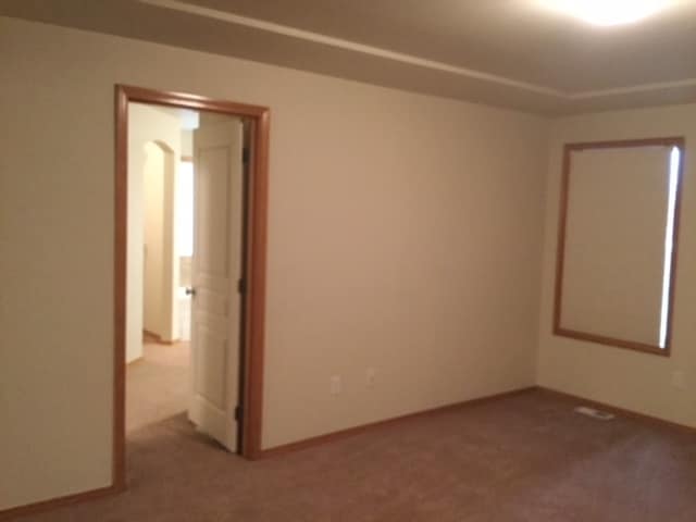 Building Photo - 14001 122nd Ave E