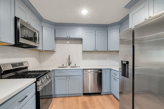 Building Photo - Malaga-GJA