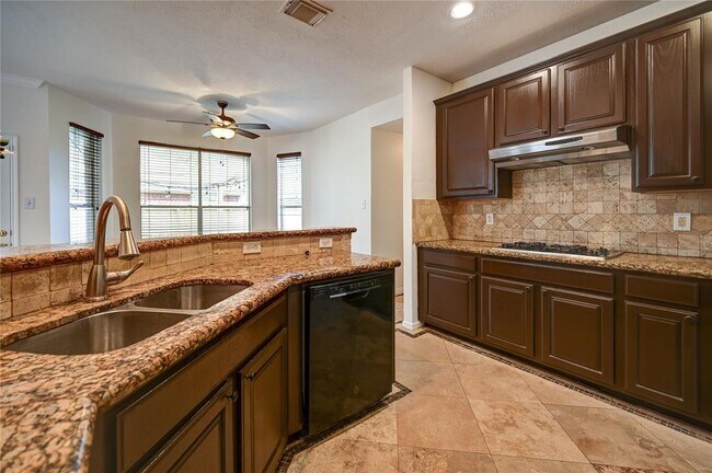 Building Photo - 11906 Dinosaur Valley Dr
