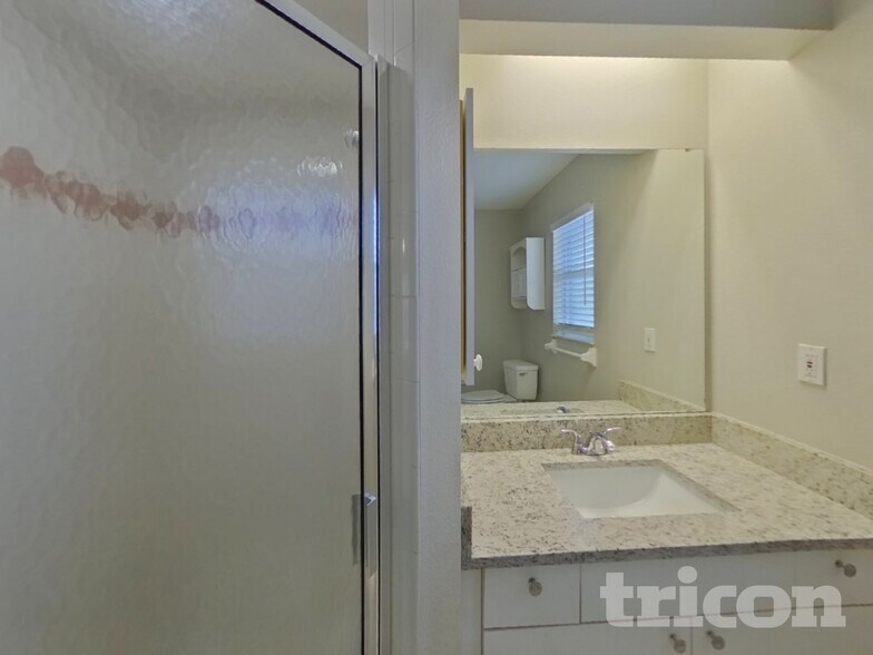 Building Photo - 4614 Breezy Pines Blvd