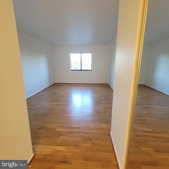 Building Photo - 5901 Mt Eagle Dr